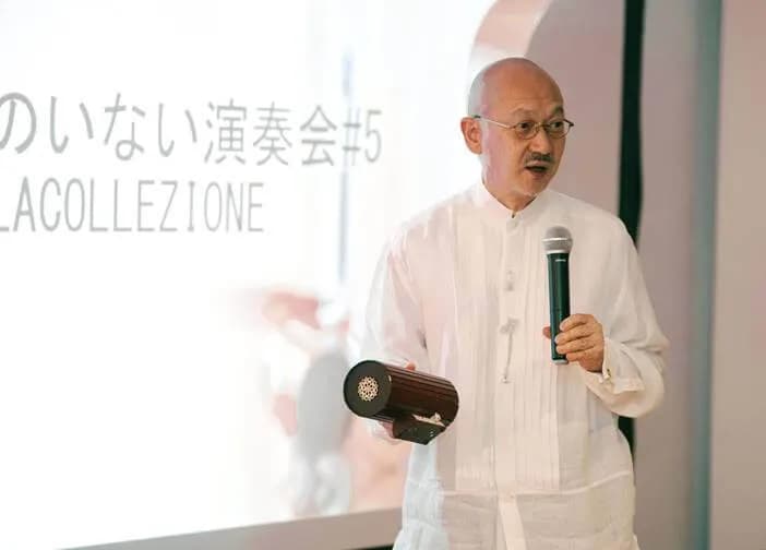 A concert performed by wave-motion speakers