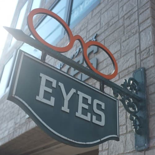販売店様ご紹介 EYES 様 【聴ける・試せる・買える】 1
